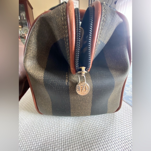 Fendi doctor’s bag - Picture 14 of 16